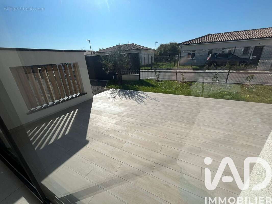 Photo 2 - Maison à MONTECH