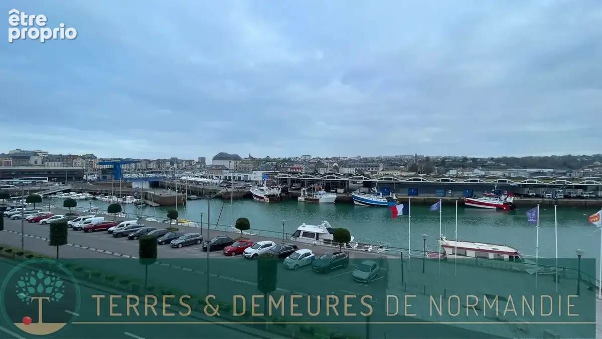 Dernier étage, vue dégagée : Studio cosy de 26,80m² à Dieppe, 76. - photo 7