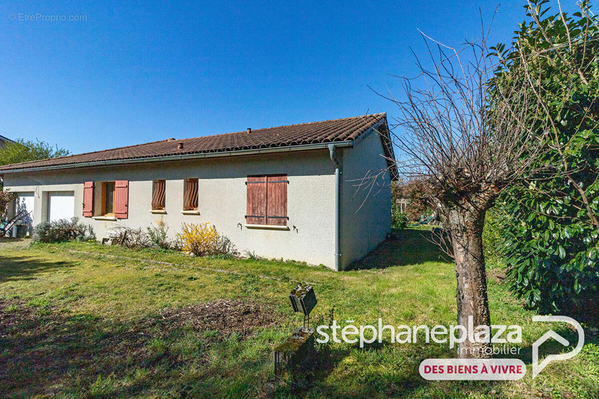 Maison à TREFFORT-CUISIAT