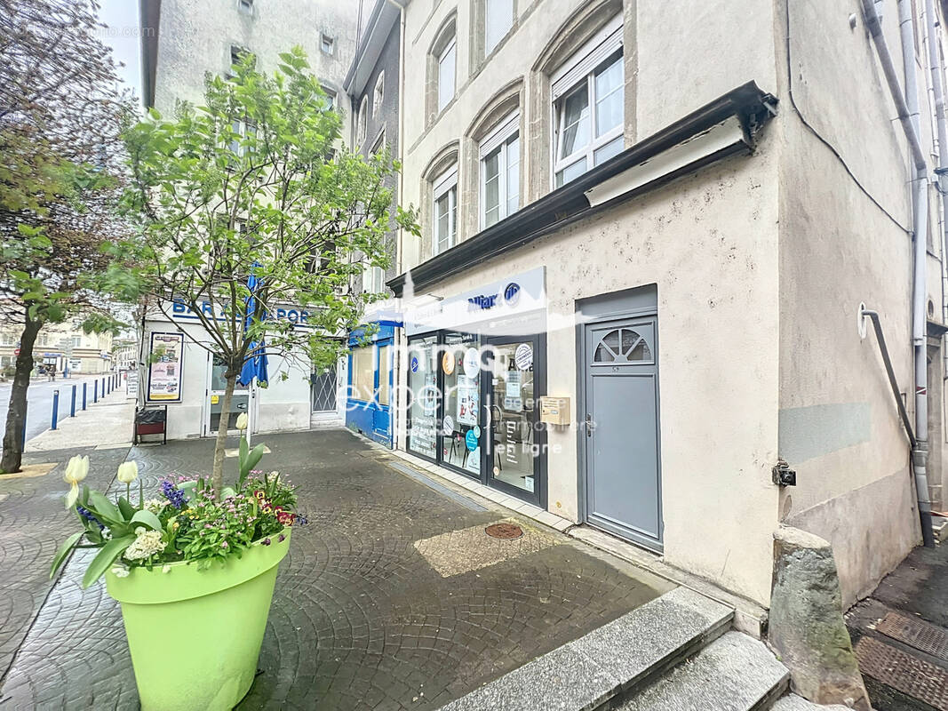 Appartement à MIRECOURT