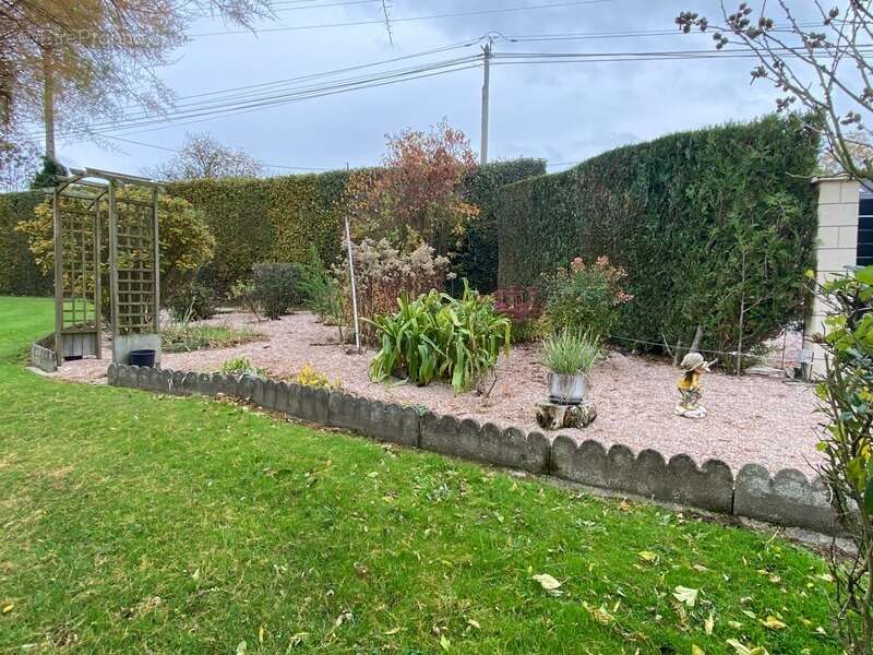 Maison à SAINT-GERMAIN-DE-LIVET