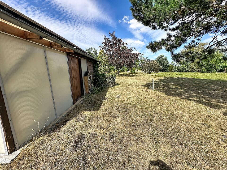 Spacieuse maison individuelle de 187 m² avec grand terrain - photo 12