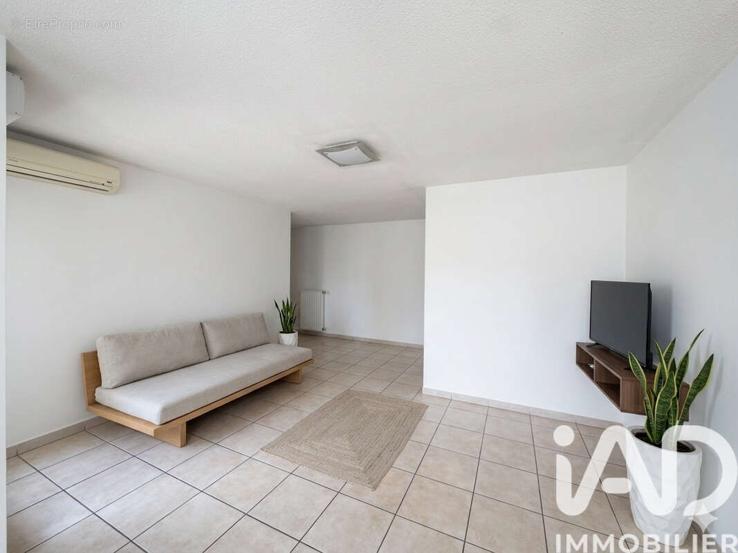 Photo 2 - Appartement à OULLINS