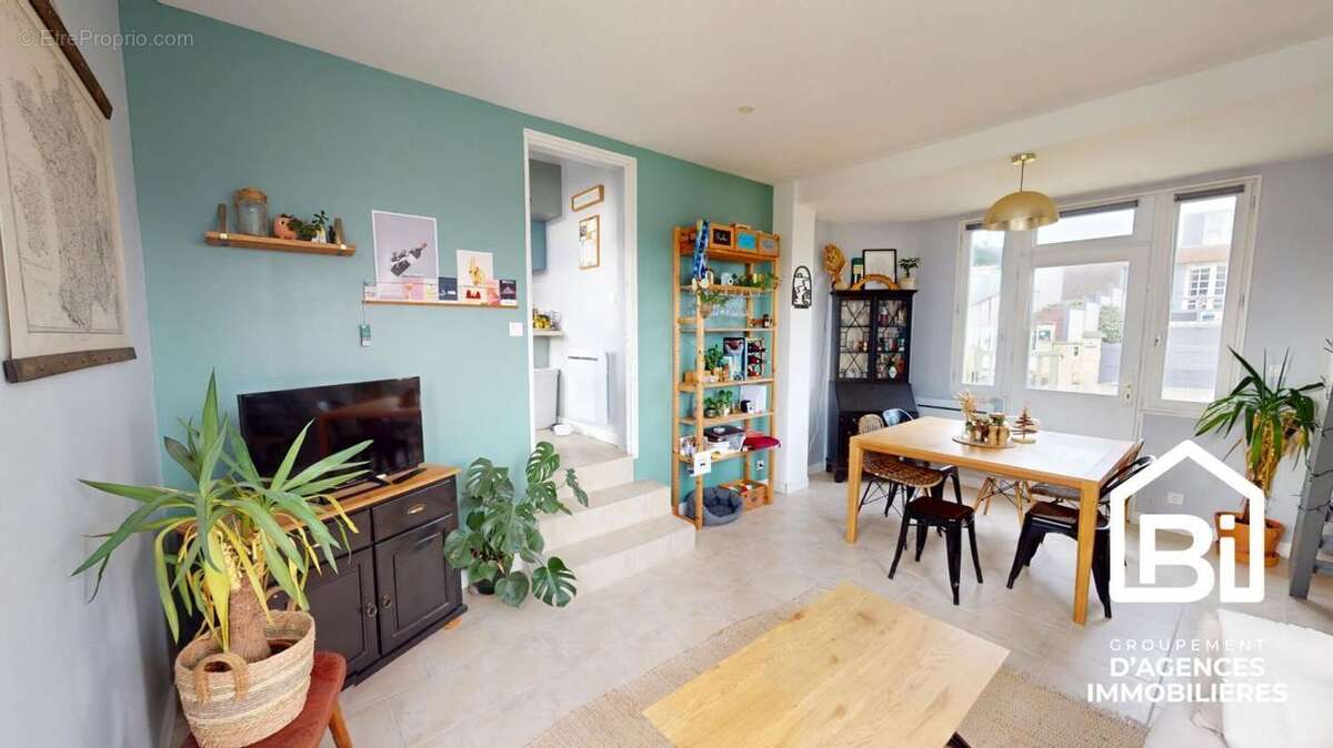 Maison à OUISTREHAM