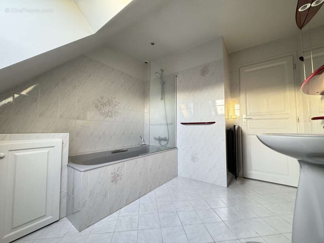 Maison à SAINT-GERMAIN-LES-CORBEIL