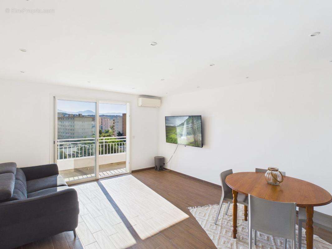 Appartement à AJACCIO
