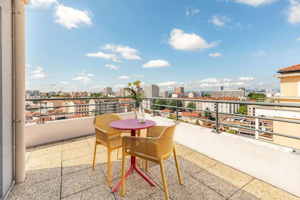 Appartement à VILLEURBANNE