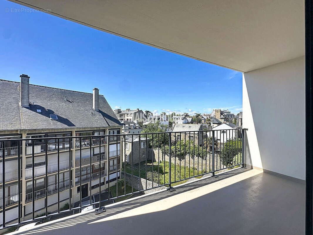 Appartement Dinard 4 pièce(s) - Plage de l'écluse - Ascenseur - photo 4