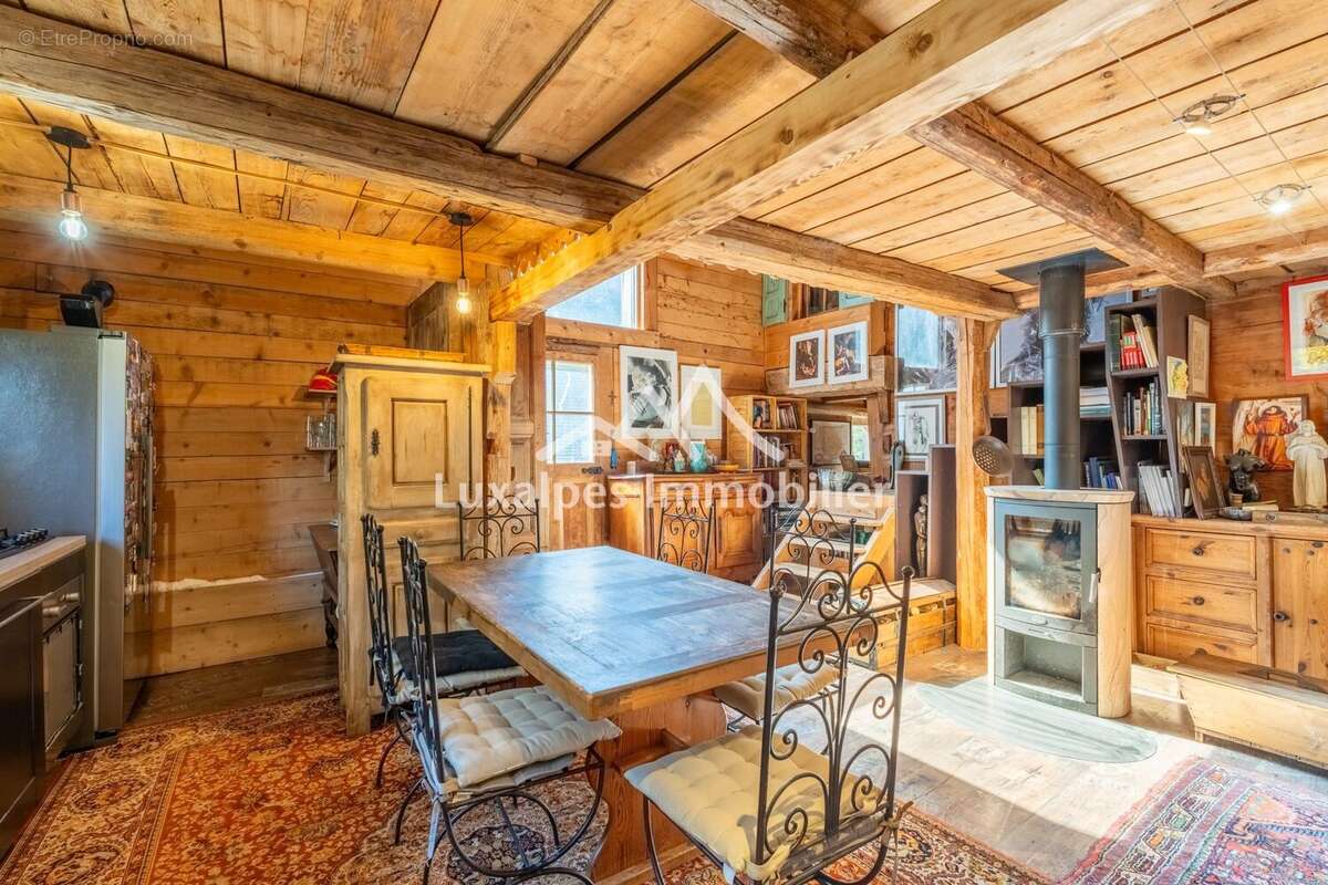 Maison à BONNEVILLE