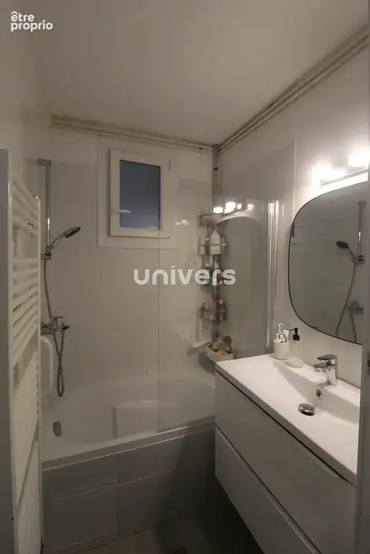 Appartement T3 avec garage de 33 m² et jardin privatif - Bourg les Valence - photo 9