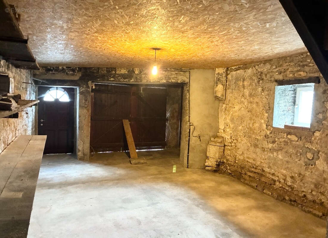 Appartement à STENAY