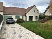 Maison à GRISY-LES-PLATRES