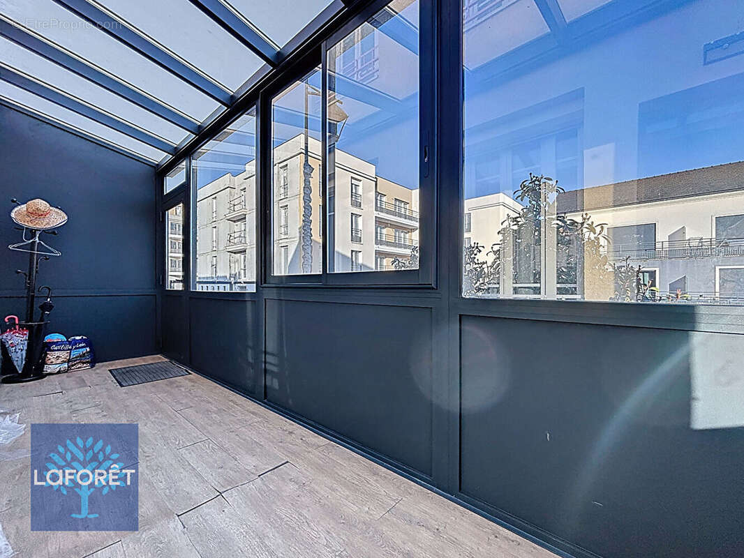 Maison à CHENNEVIERES-SUR-MARNE