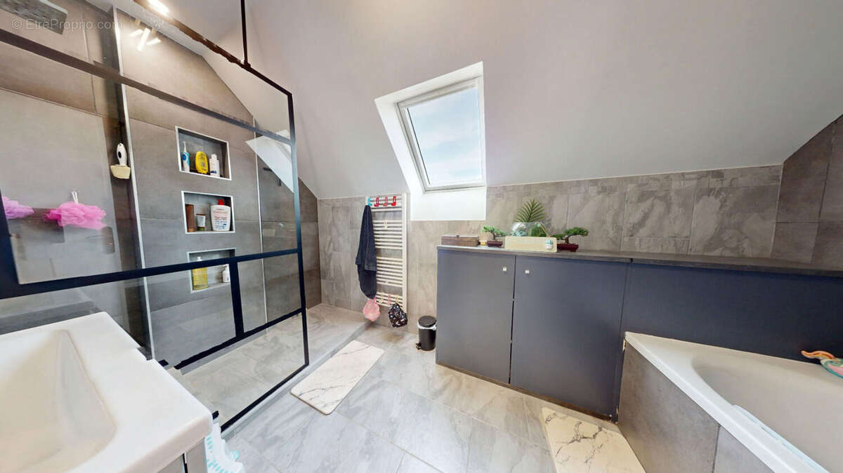 Maison de 101m² à BREUX-JOUY - photo 13
