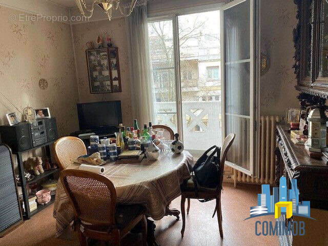Appartement à COLOMBES