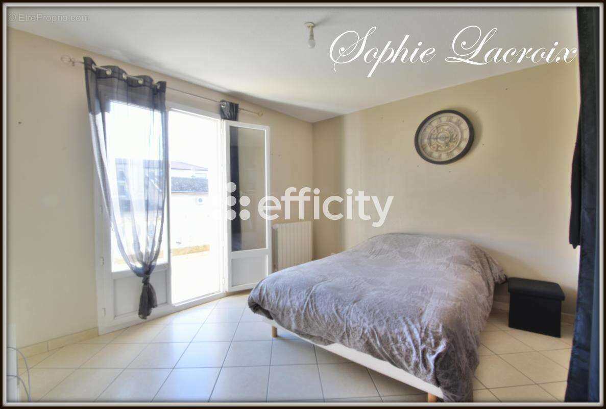 Maison à ROUSSILLON