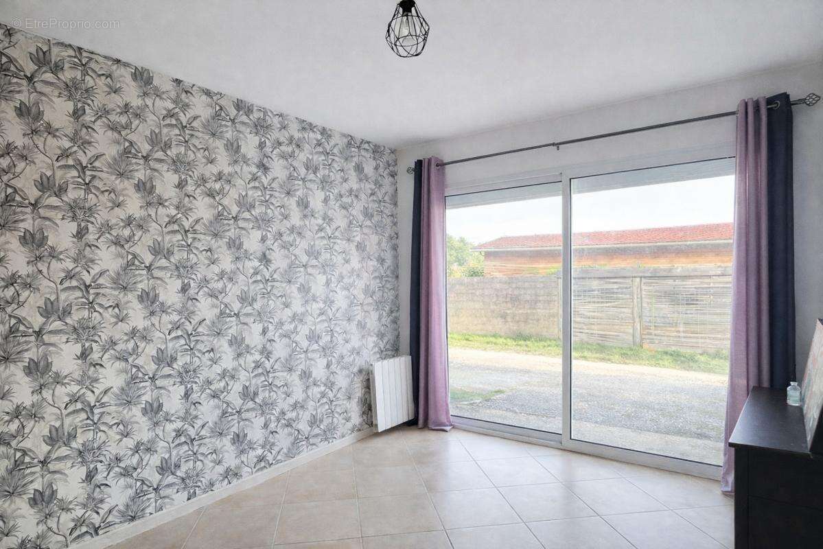 Maison à SEMUSSAC