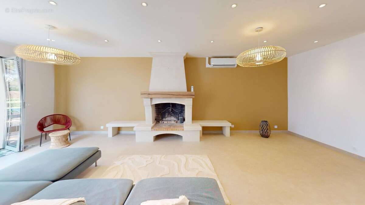 Photo 3 - Maison à COGNAC