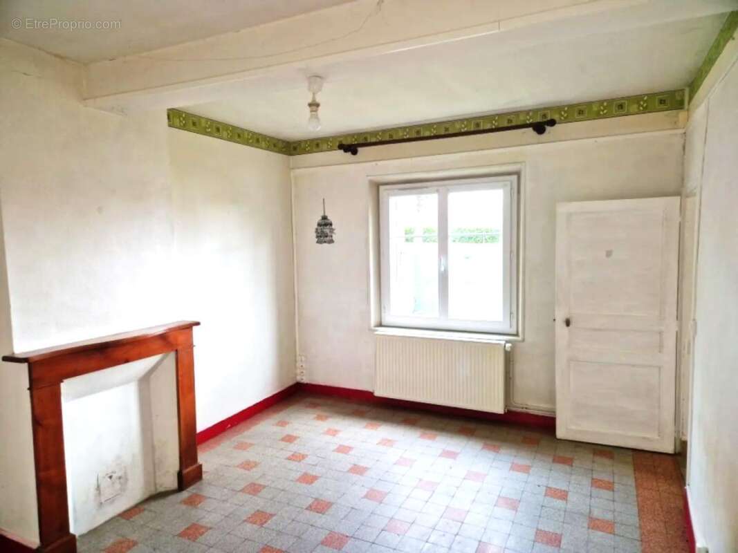 Maison 58 m² à Belhomert-Guehouville  - photo 4