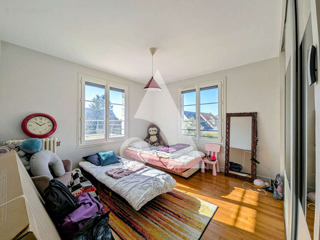 Maison à CORMEILLES-EN-PARISIS