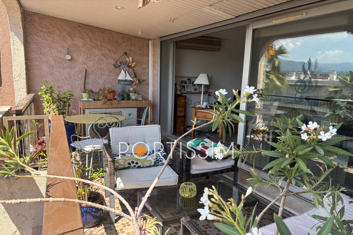 Appartement à CAGNES-SUR-MER