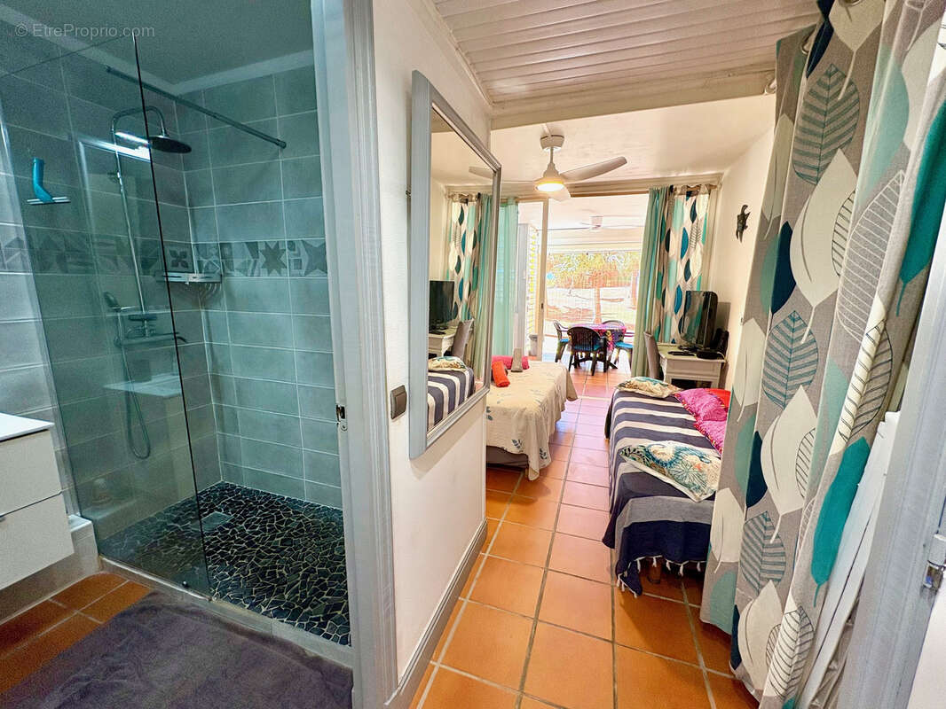 Appartement à SAINT-FRANCOIS