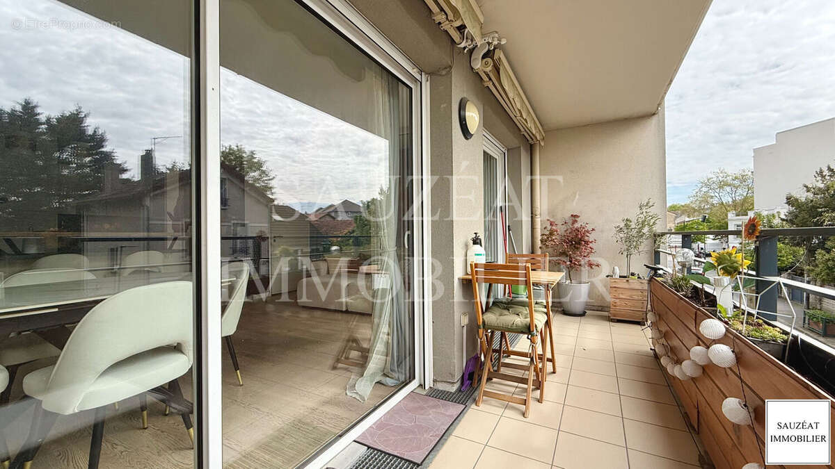Appartement à BAGNEUX