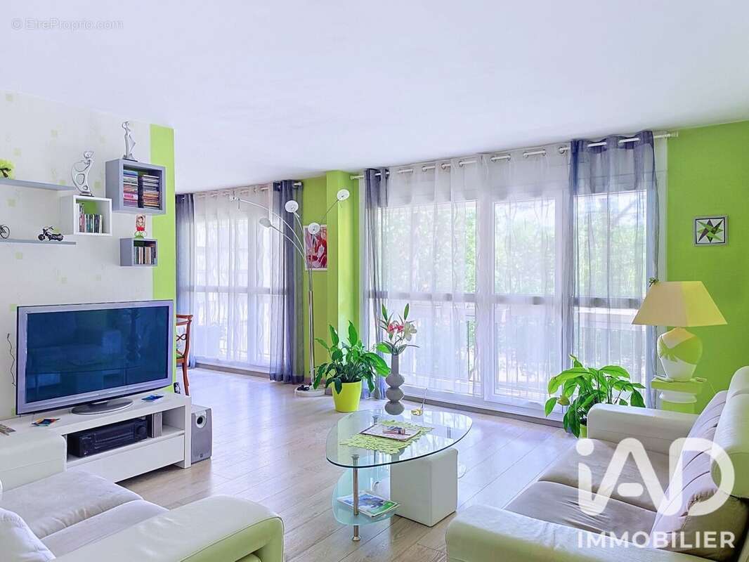 Appartement 80 m² à Brunoy  - photo 2