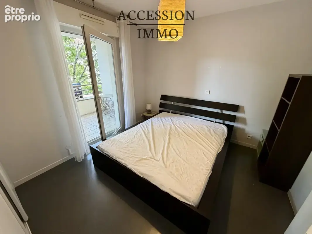 2 pièces Dijon TOISON / Château de POUILLY avec CHAMBRE sur Gd BALCON Gde Cave Accès piscine Pkg aisé - photo 6