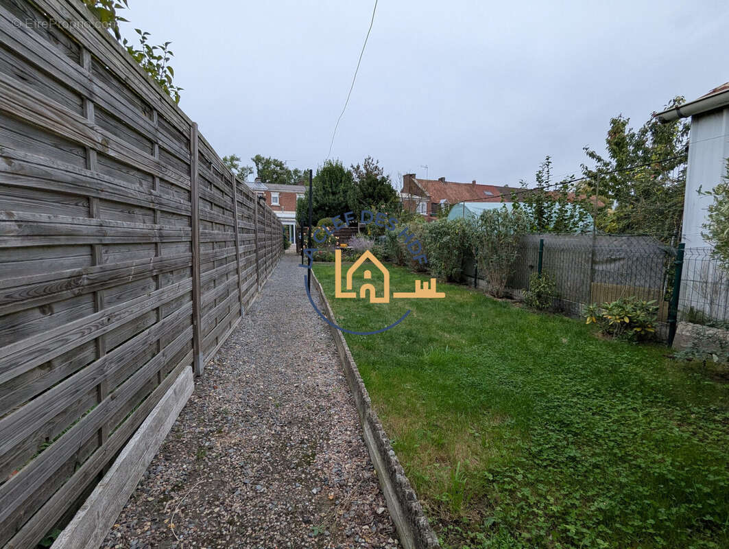 Maison à SAINT-AMAND-LES-EAUX