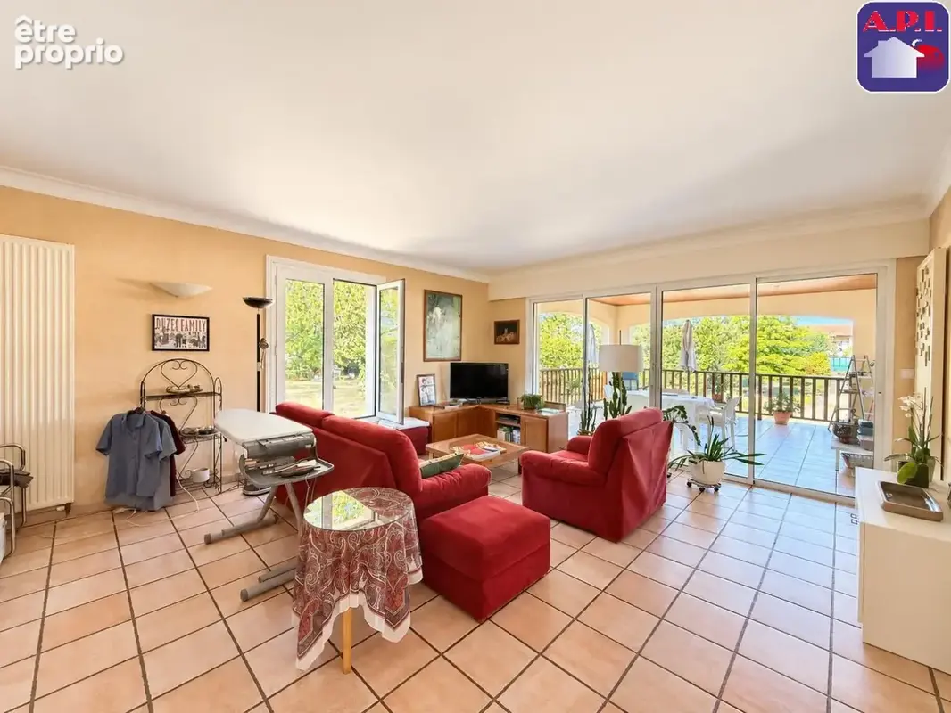 Maison 5 pièces 178 m² à vendre à Pamiers (09100) - photo 3
