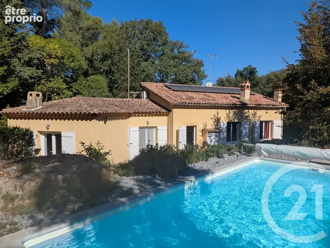 Photo Maison à Roquefort-Les-Pins au prix de 699 000€