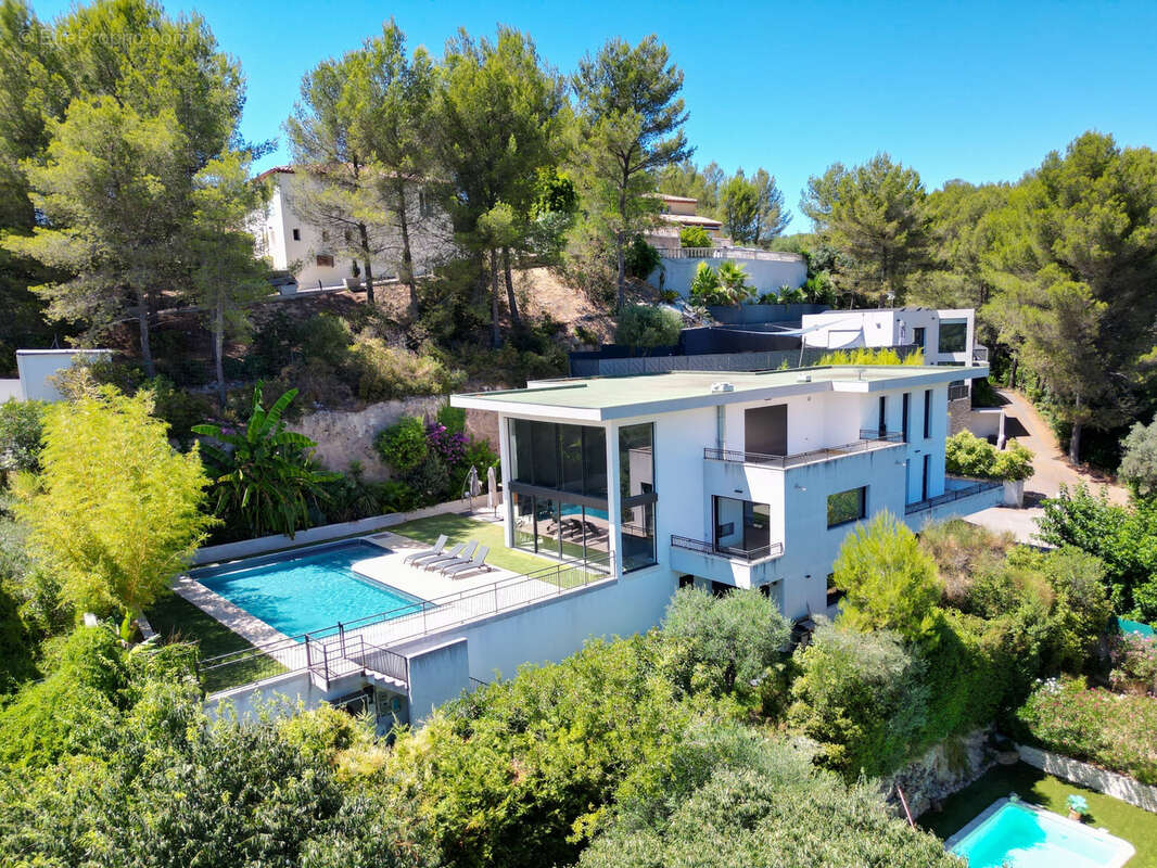 Maison à MARSEILLE-11E