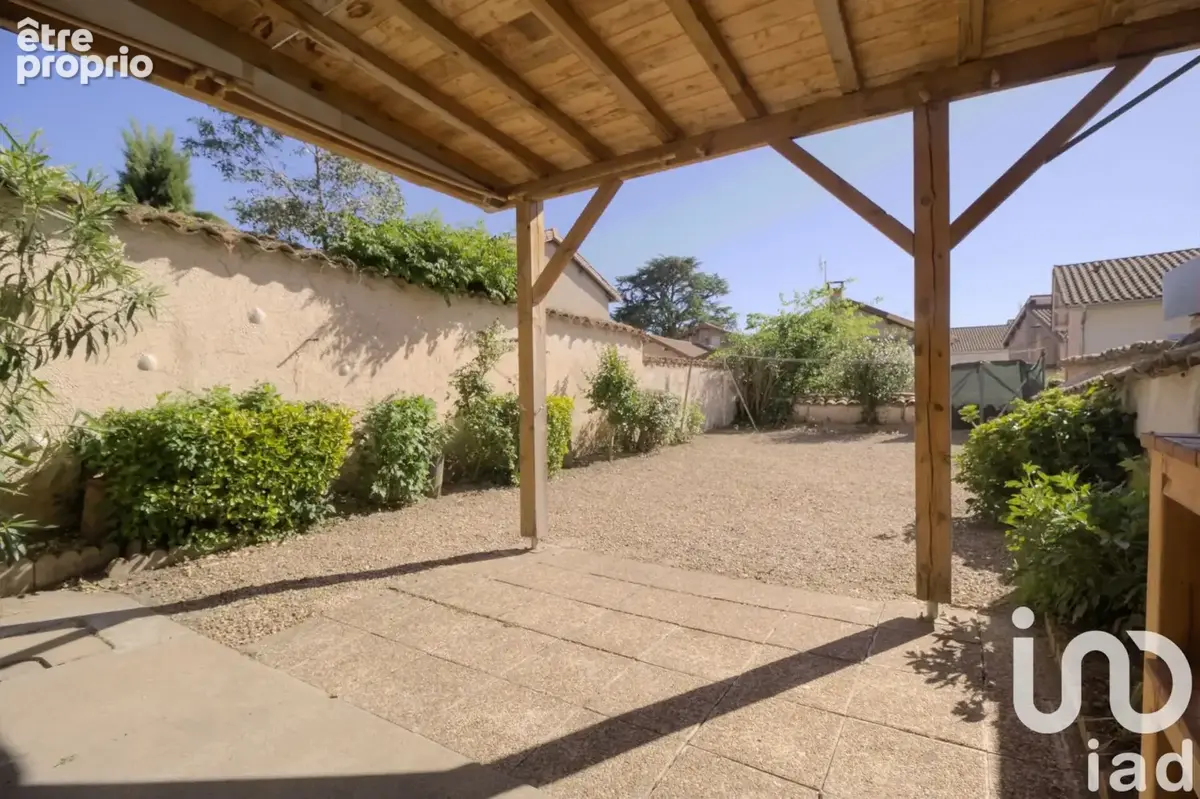 Photo 1 - Maison à MONTMERLE-SUR-SAONE