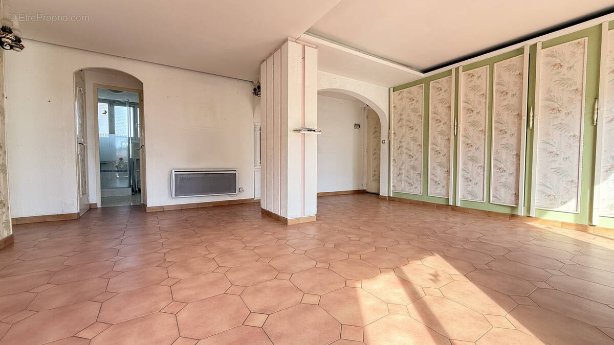 Appartement à SANARY-SUR-MER