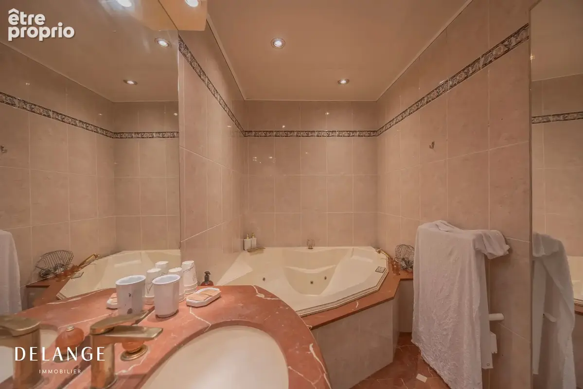 Saint-Maurice – Appartement 4 pièces 75 m² + Terrasse 25 m² - photo 12