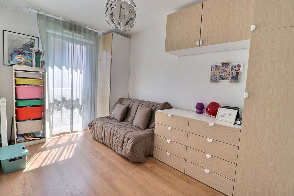 Appartement à MAREIL-MARLY