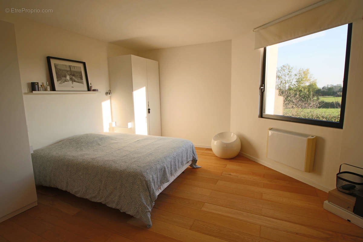 Maison à VAUX-SUR-AURE