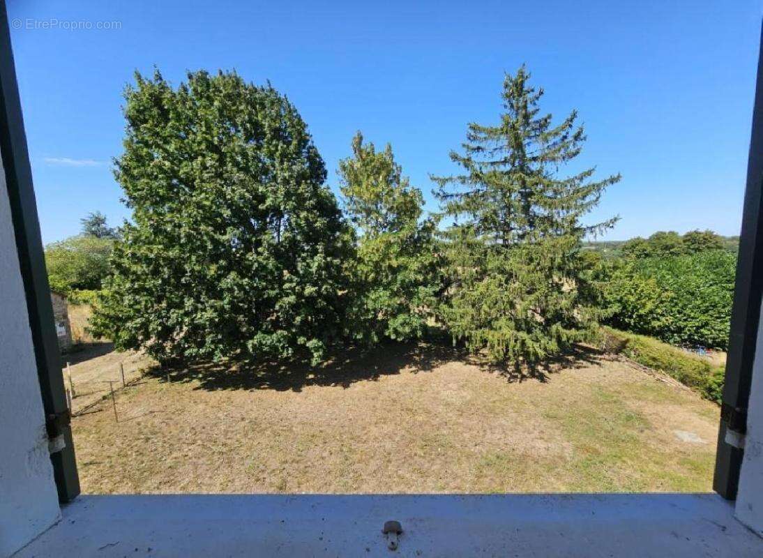 Maison 181 m² à Sauvagnac  - photo 3