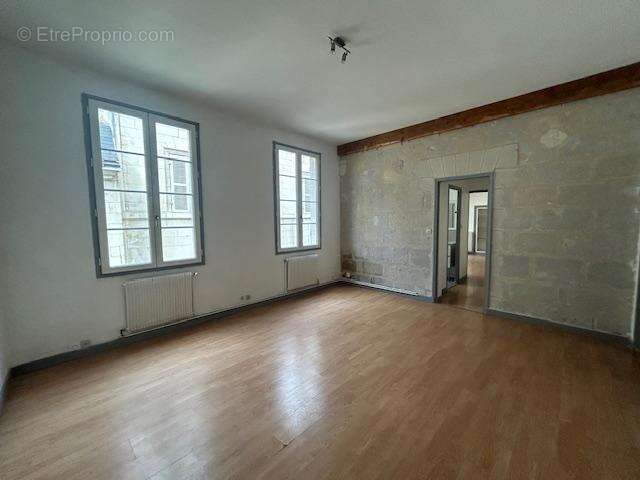   - Appartement à SAUMUR