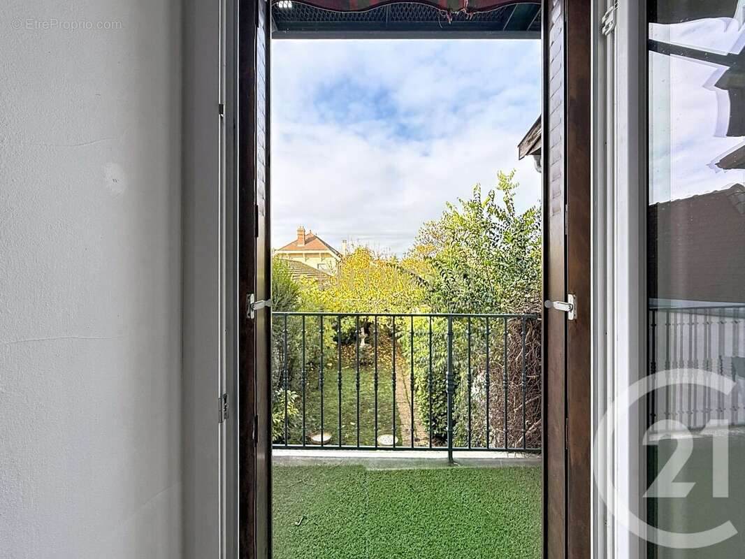 Maison à BOURGOIN-JALLIEU