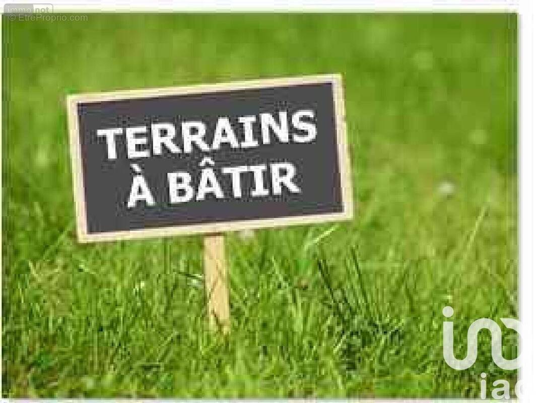 Photo 1 - Terrain à HOUDAN