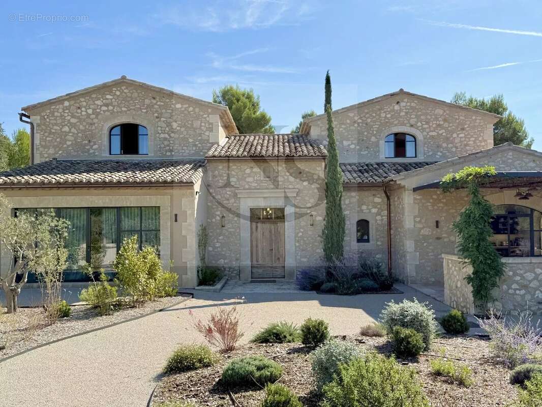 Maison à MAUSSANE-LES-ALPILLES