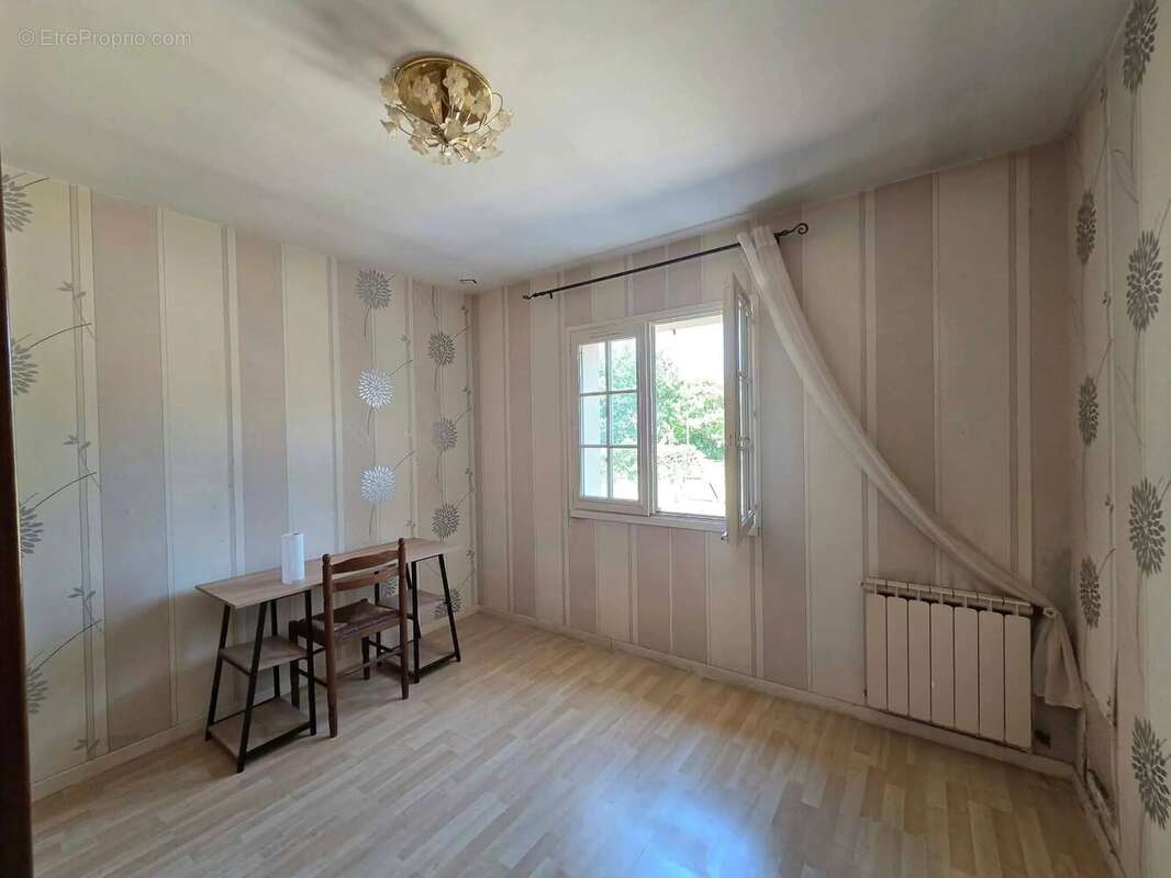 Maison de plain-pied avec grand terrain - photo 7