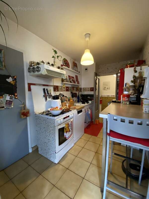 Appartement 68 m² à Le Peage-De-Roussillon  - photo 4