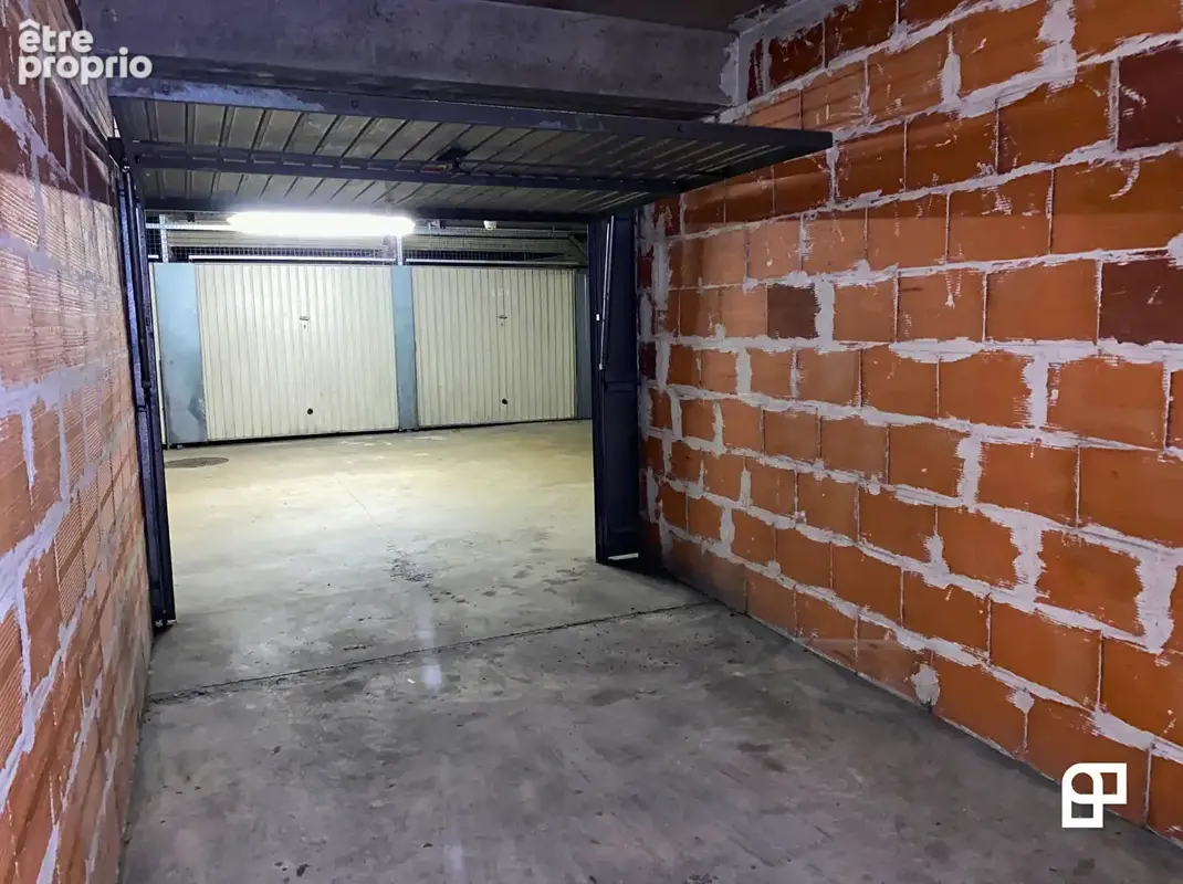 Garage à vendre - Rennes - Colombier - Centre ville - photo 2