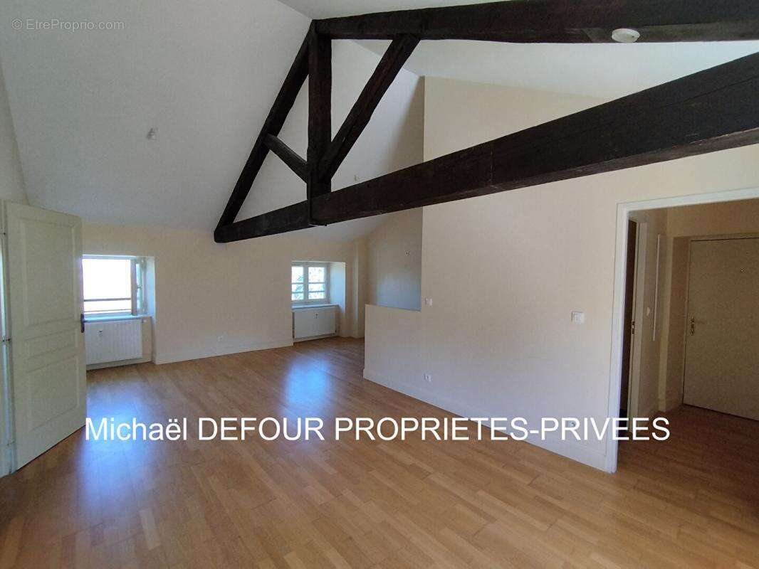 Appartement à SAINT-MAURICE-DE-LIGNON