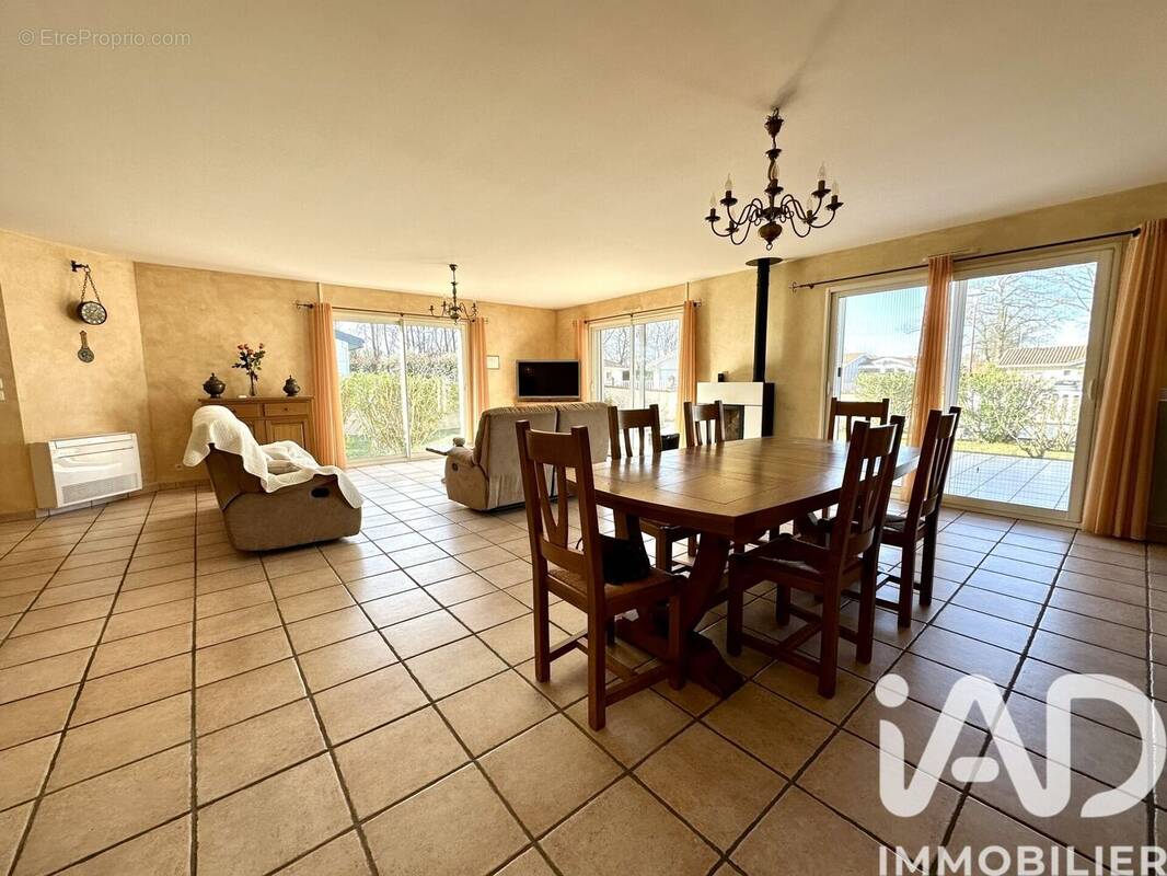 Photo 1 - Maison à HINX
