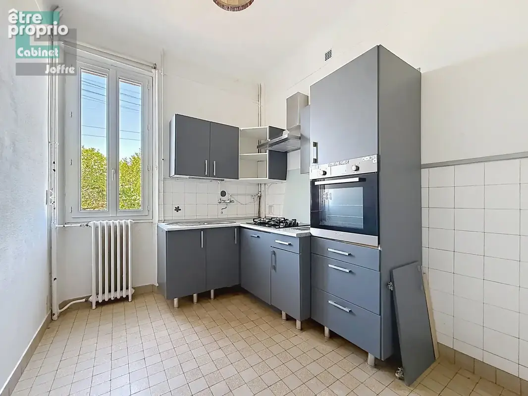 Maison familiale de 133m2 - 4 chambres - Jardin et garage - photo 4