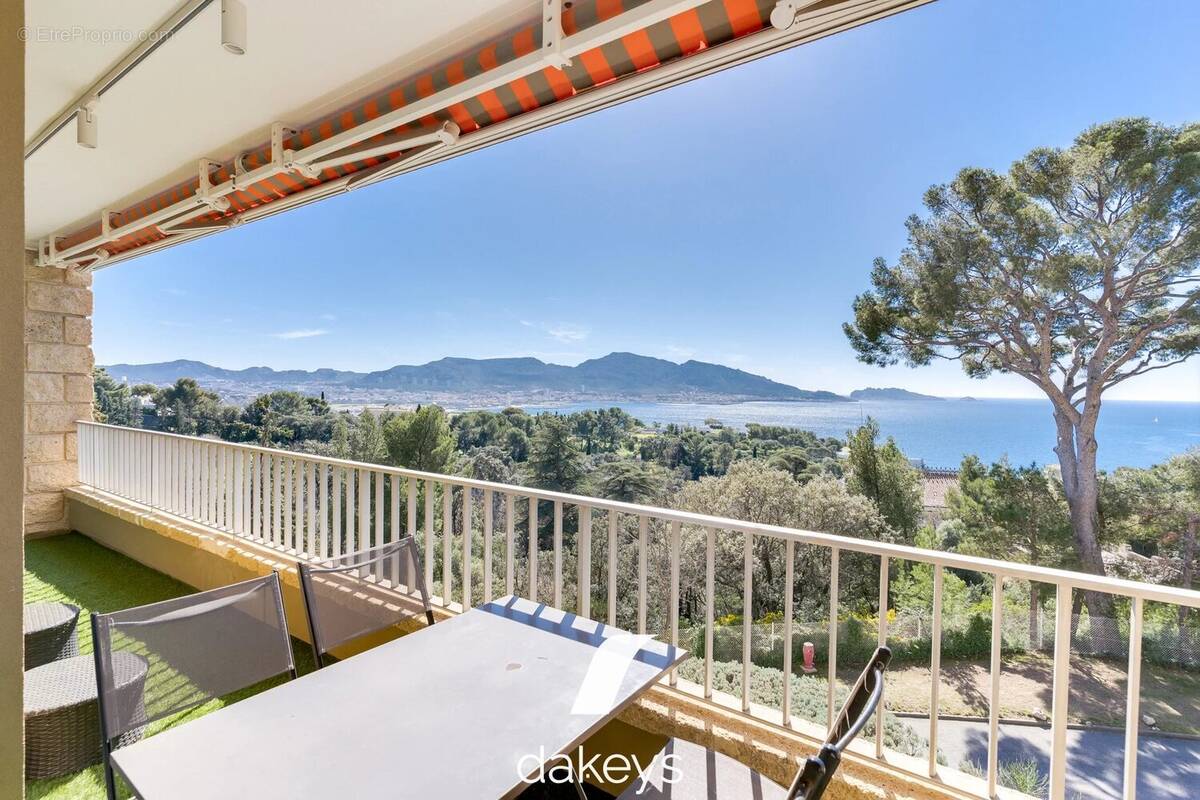 Appartement à MARSEILLE-7E